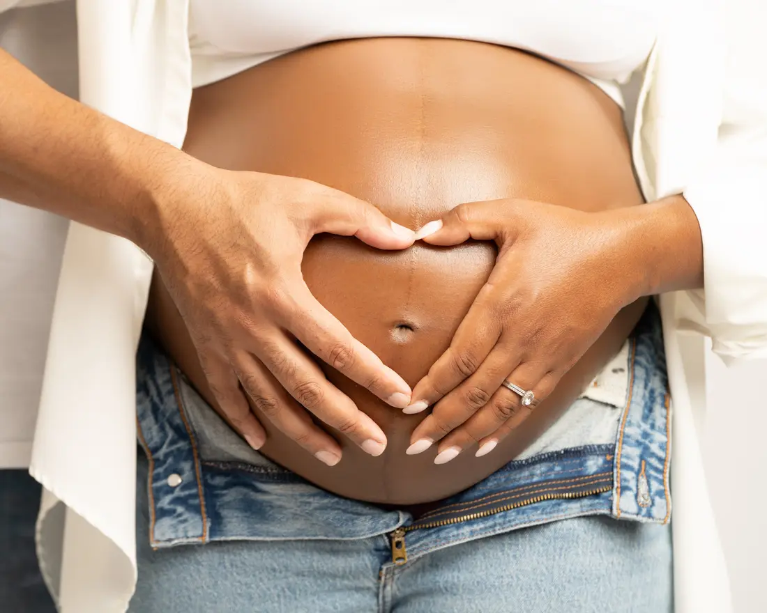 Spring Hill maternity photographer